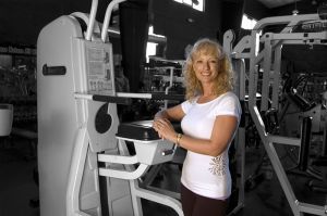 Golds-Gym_2_Web.jpg